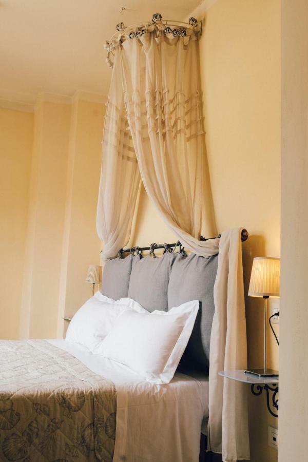 B&B Life Style Novecento Floransa Dış mekan fotoğraf