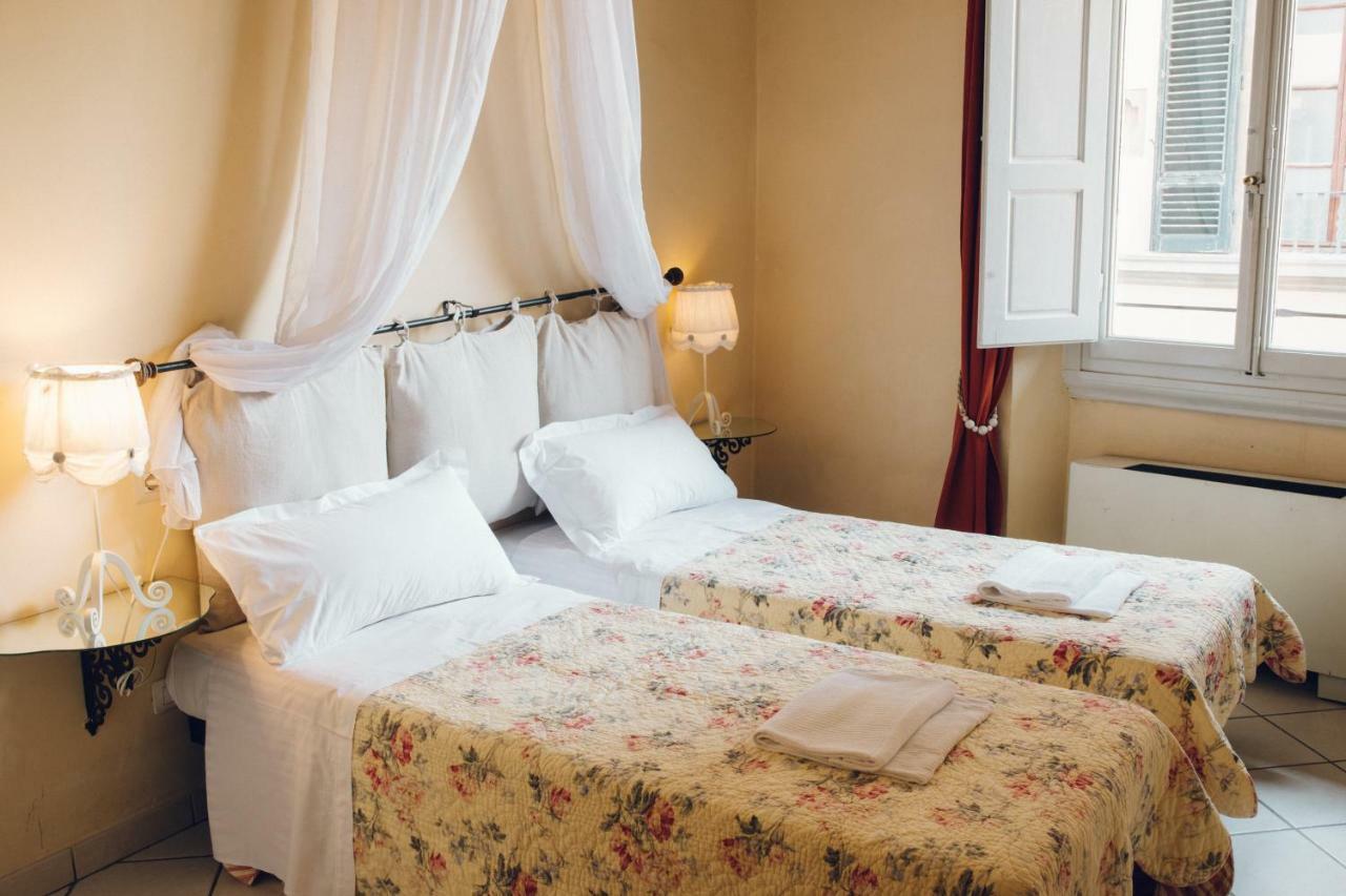 B&B Life Style Novecento Floransa Dış mekan fotoğraf